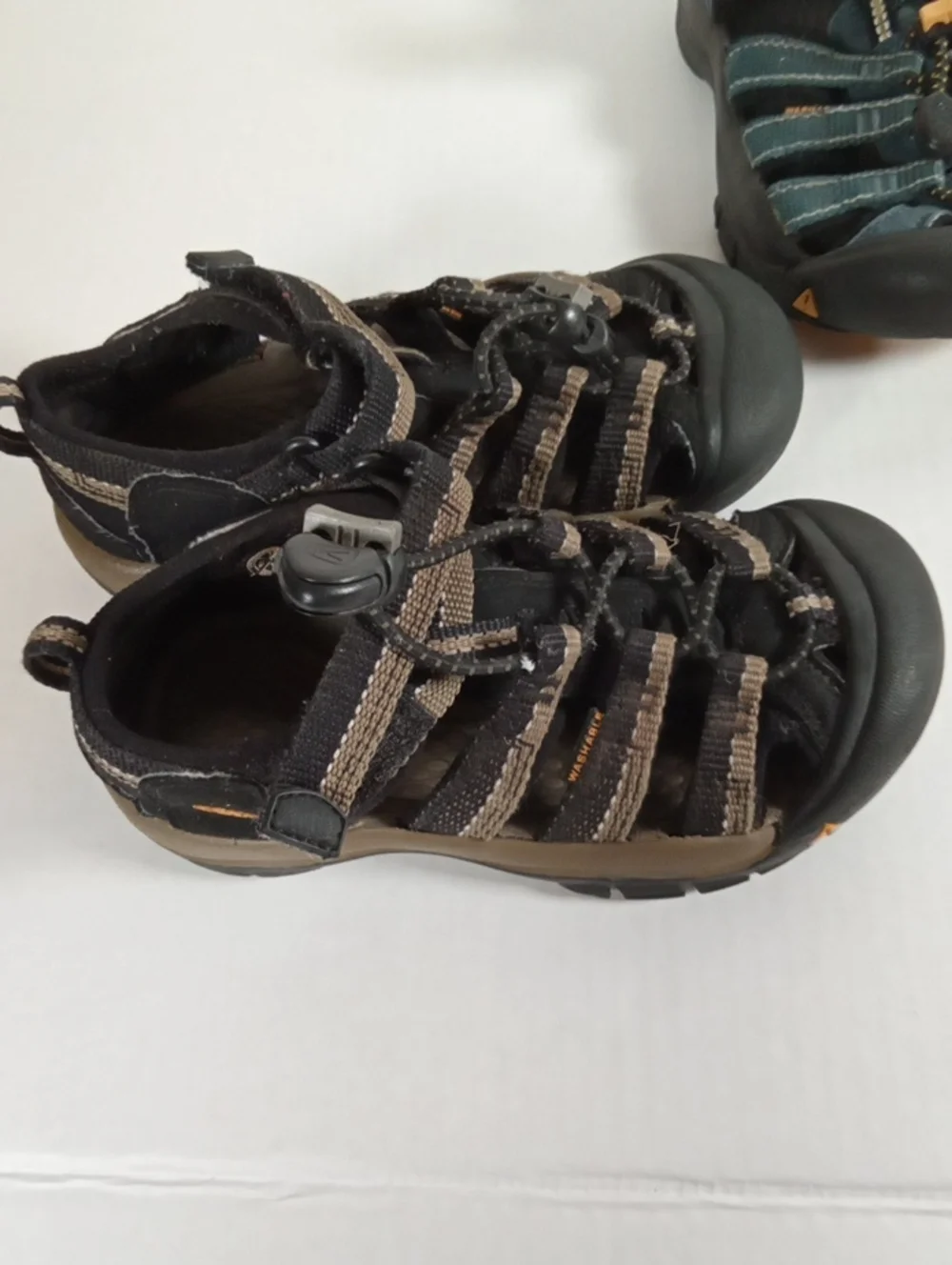 Keens Two Pairs Water Shoes Hiking Outdoors Kids Size 12 Blue N Brown